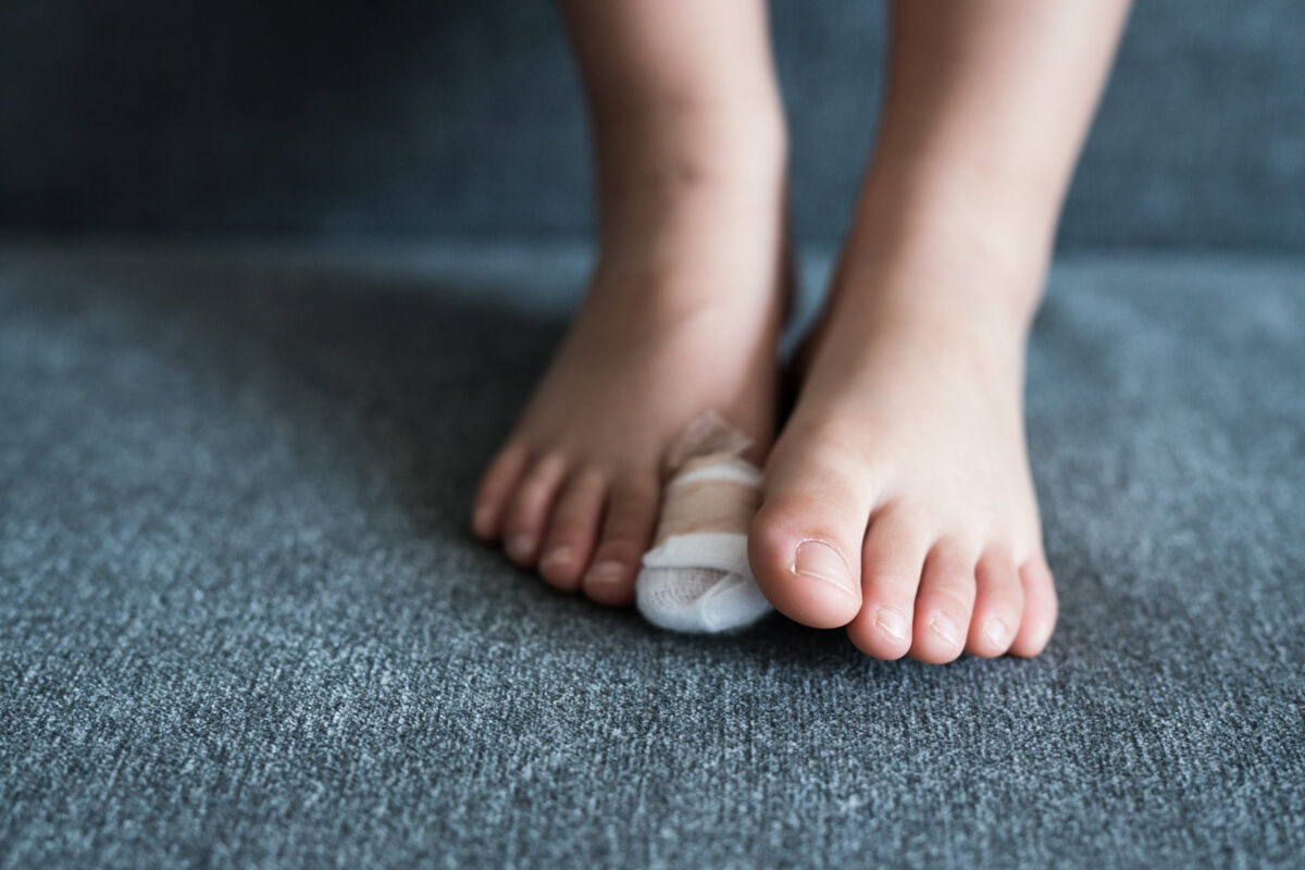 I had a beautiful manicure — until mold grew on my nails